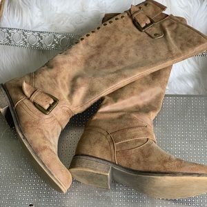 Madden Girl Boots Size 7